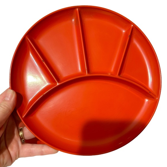 Vintage Imperial International Picnic Plates (4) - Picture 2 of 7